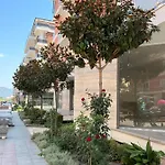 Bella View * Velipojë